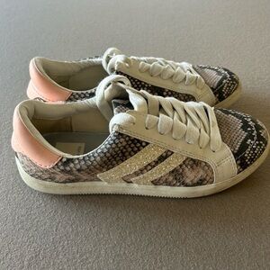 DOLCE VITA women’s SNEAKERs NINO snakeskin white tan, Size 7.5​